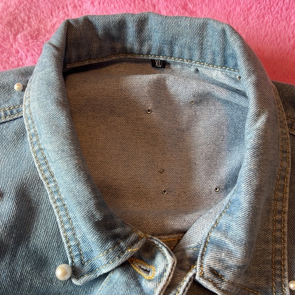 Pearl Studded XL Jean Jacket - Picture 6 of 9